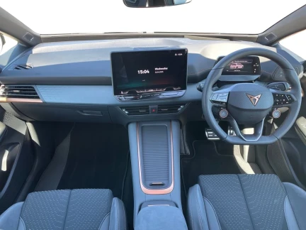 Vehicle Thumbnail 10