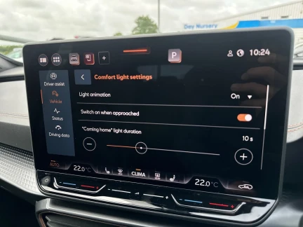 Vehicle Thumbnail 38