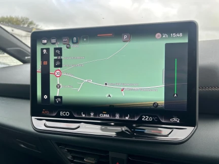 Vehicle Thumbnail 16