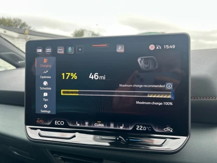 Vehicle Thumbnail 38