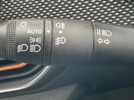 Vehicle Thumbnail 29