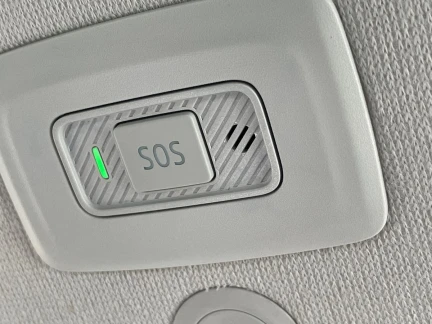 Vehicle Thumbnail 33