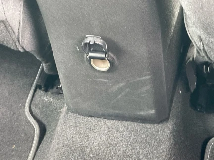 Vehicle Thumbnail 35