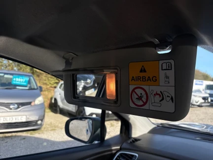 Vehicle Thumbnail 27