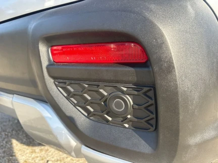 Vehicle Thumbnail 29