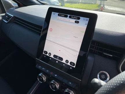 Vehicle Thumbnail 16