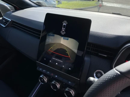 Vehicle Thumbnail 17