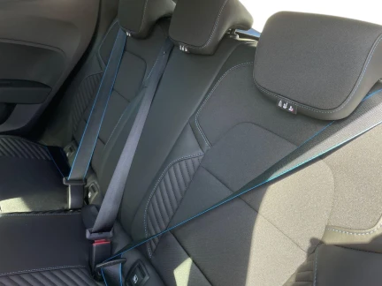 Vehicle Thumbnail 20