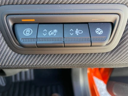 Vehicle Thumbnail 27