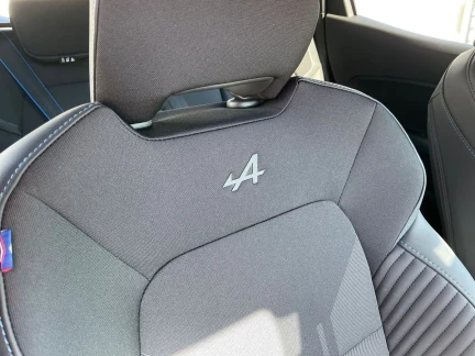 Vehicle Thumbnail 28