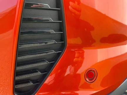 Vehicle Thumbnail 37