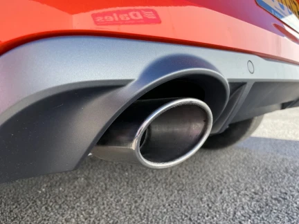 Vehicle Thumbnail 38