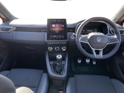 Vehicle Thumbnail 10