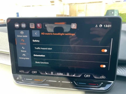 Vehicle Thumbnail 40