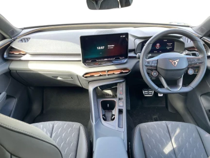 Vehicle Thumbnail 10