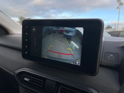 Vehicle Thumbnail 17