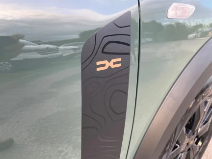 Vehicle Thumbnail 30
