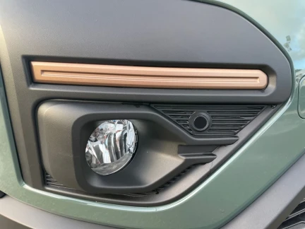 Vehicle Thumbnail 33