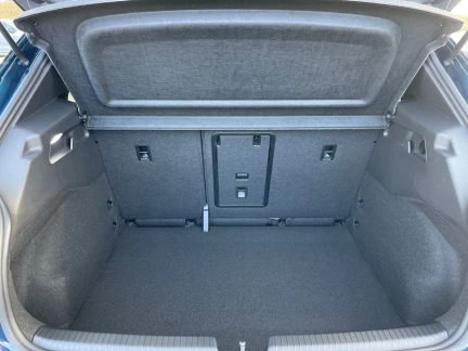 Vehicle Thumbnail 21