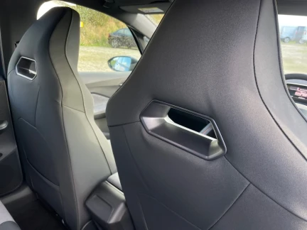 Vehicle Thumbnail 28