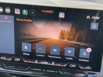 Vehicle Thumbnail 38