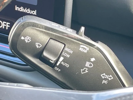 Vehicle Thumbnail 41