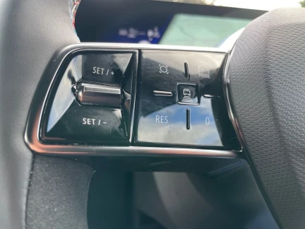 Vehicle Thumbnail 19