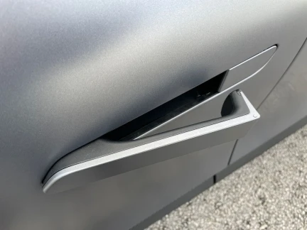 Vehicle Thumbnail 36