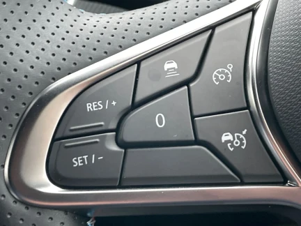 Vehicle Thumbnail 39