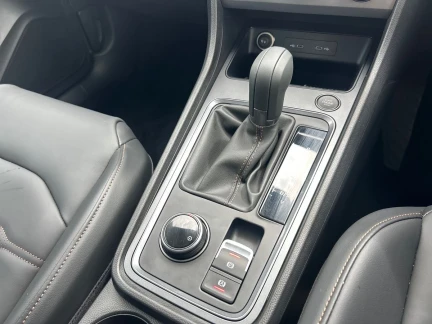 Vehicle Thumbnail 12