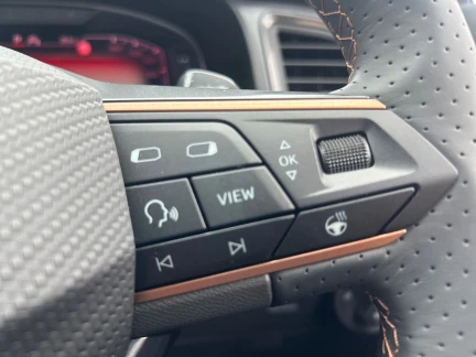 Vehicle Thumbnail 40