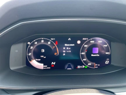 Vehicle Thumbnail 18