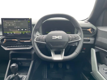 Vehicle Thumbnail 8