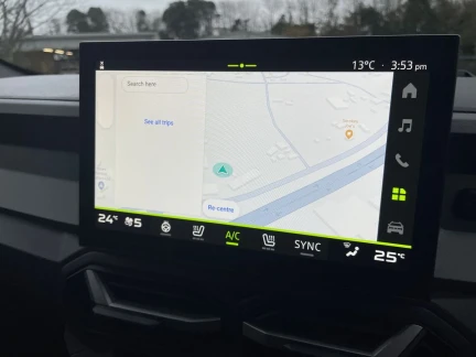 Vehicle Thumbnail 16