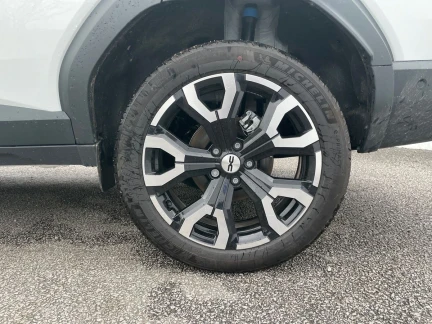 Vehicle Thumbnail 7