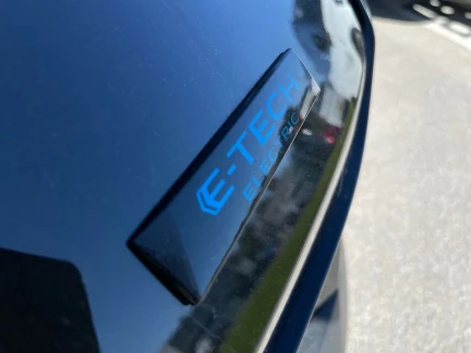Vehicle Thumbnail 40