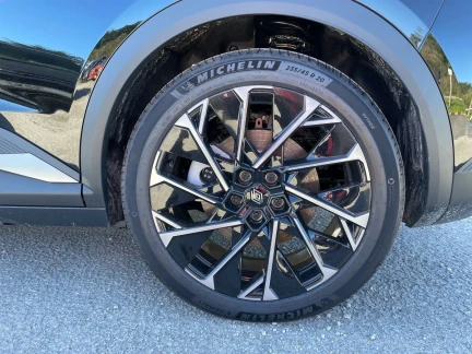Vehicle Thumbnail 7