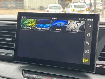 Vehicle Thumbnail 15