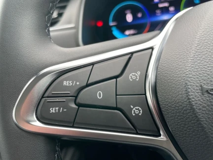 Vehicle Thumbnail 19