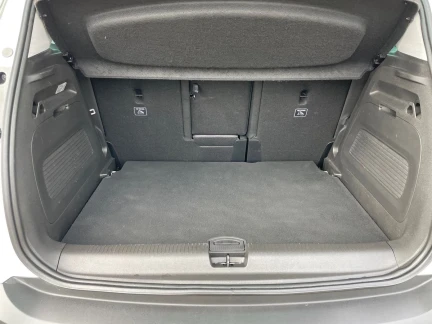 Vehicle Thumbnail 20