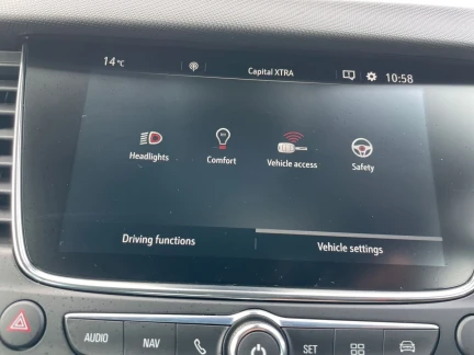 Vehicle Thumbnail 31