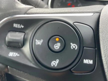 Vehicle Thumbnail 33