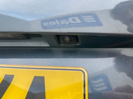 Vehicle Thumbnail 22