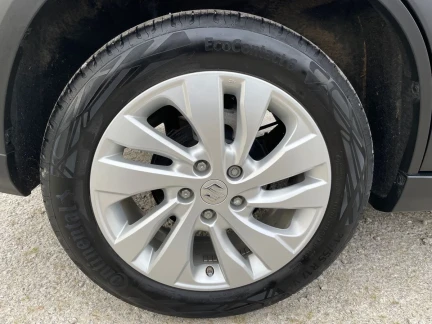 Vehicle Thumbnail 29