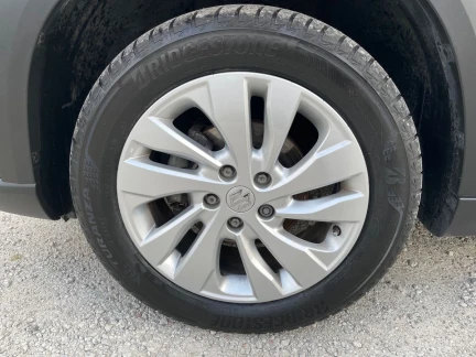 Vehicle Thumbnail 31