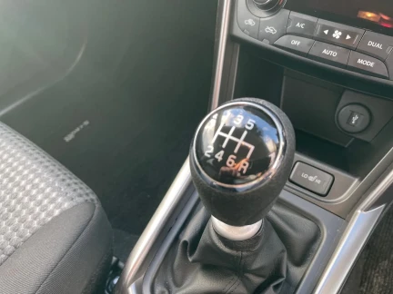 Vehicle Thumbnail 39