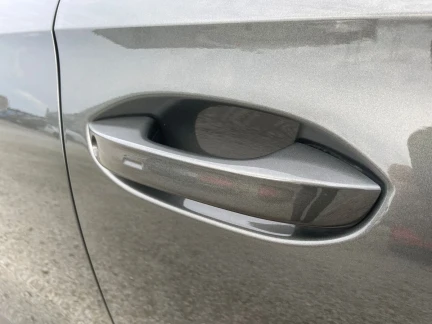 Vehicle Thumbnail 29