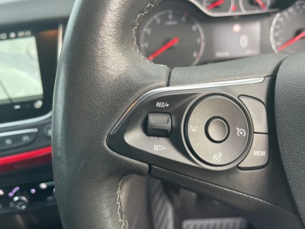 Vehicle Thumbnail 18