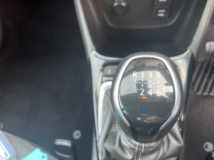 Vehicle Thumbnail 29