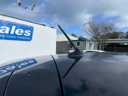 Vehicle Thumbnail 21